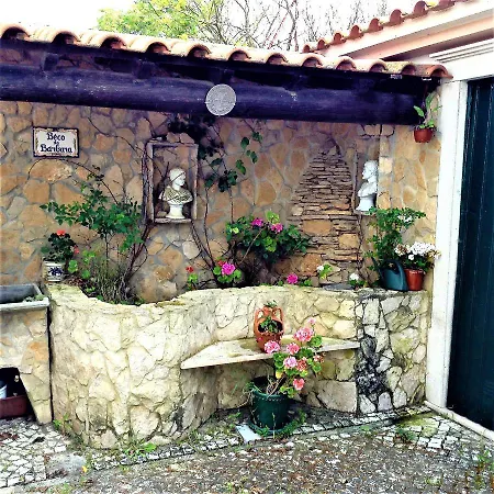 Baleal Large For 10-11 Pax, 2 F/l, 4 Rooms, Pateo, Parking